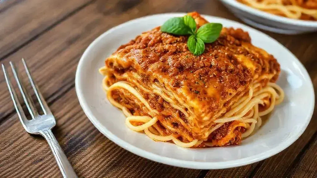 Receita fácil de lasanha bolonhesa para surpreender seus convidados